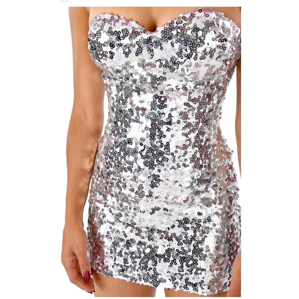Lily Rose Dannie Sequin White & Silver Mini Body-Con Womens Dress Size Small